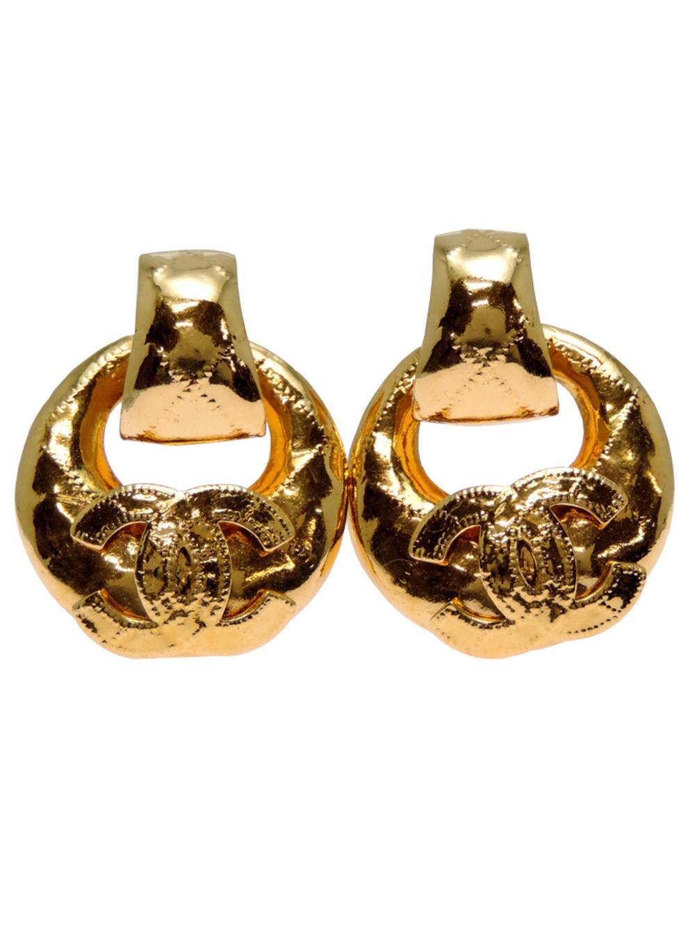 Chanel Cc Logo Round Clip-On Earrings #347181C93B